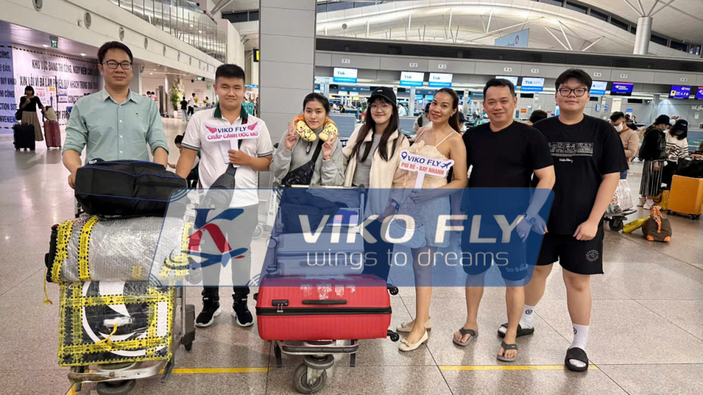 Tiễn Học Sinh Lên Đường: ViKoFly Đồng Hành Trên Mọi Bước Chân