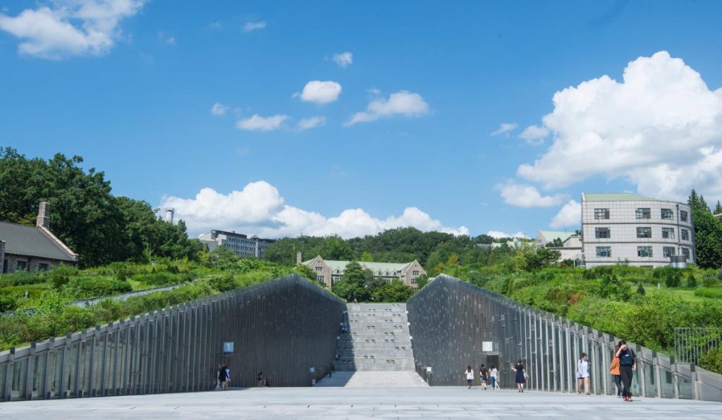TRƯỜNG ĐẠI HỌC NỮ EWHA – 이화여자대학교