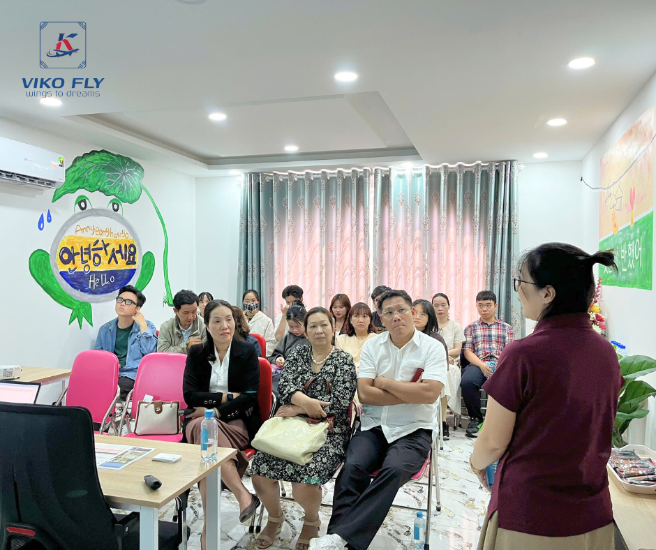 HỘI THẢO DU HỌC MỸ CÙNG ĐẠI HỌC MISSOURI STATE – THÀNH CÔNG RỰC RỠ HỘI THẢO DU HỌC MỸ CÙNG ĐẠI HỌC MISSOURI STATE – THÀNH CÔNG RỰC RỠ